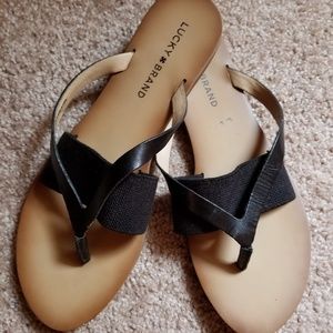 **SOLD**Lucky Brand Sandals